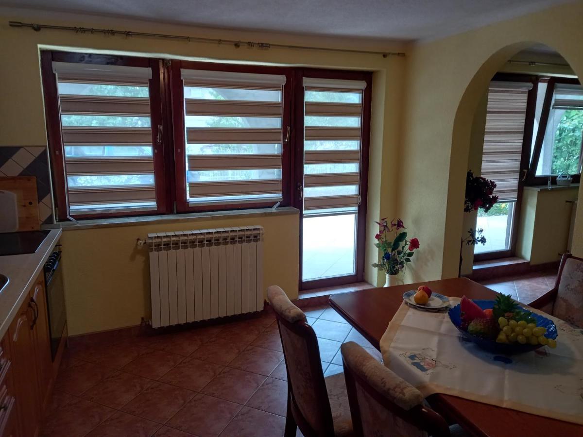 Apartman Sadija SJJ Exteriör bild