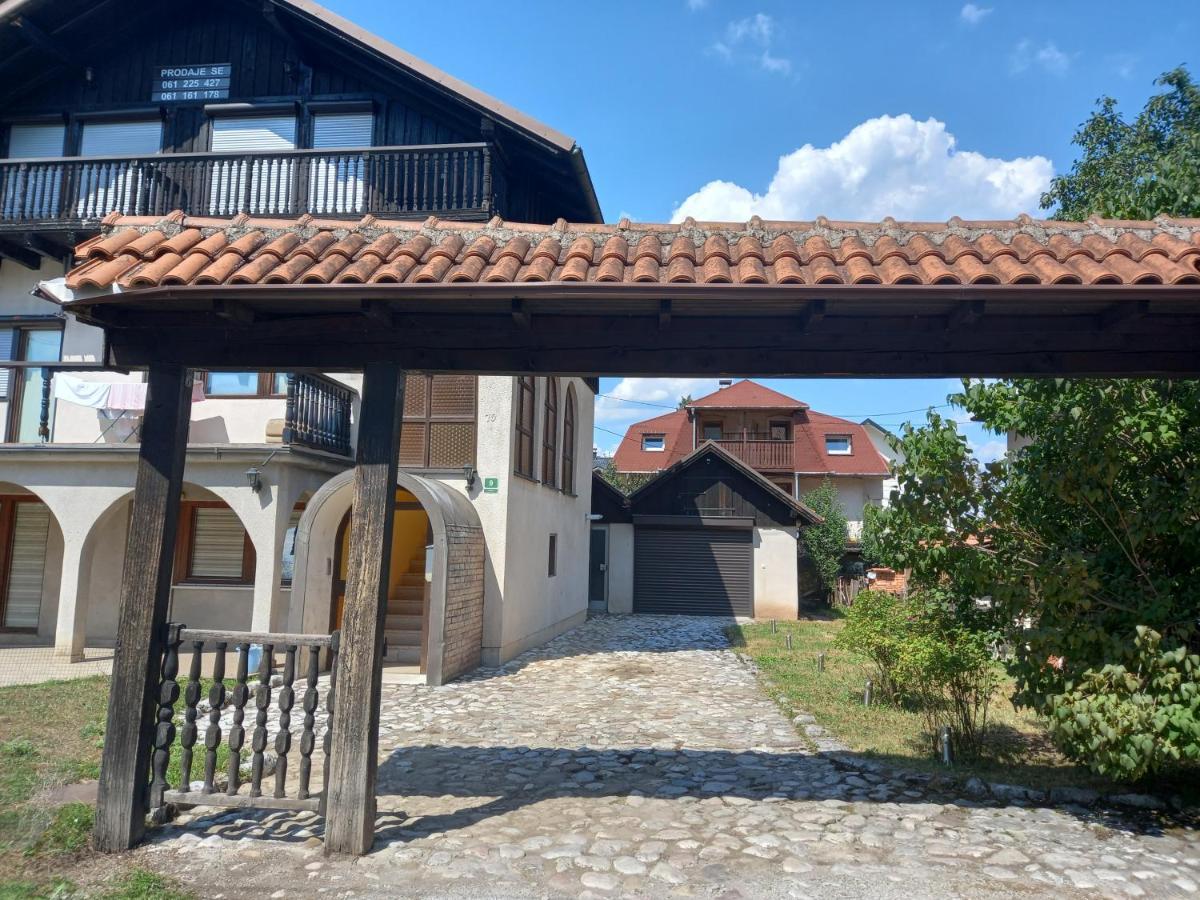 Apartman Sadija SJJ Exteriör bild